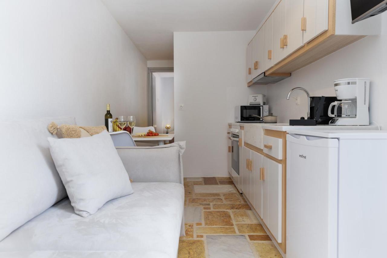 Serenity Village Aperathos Ngoại thất bức ảnh