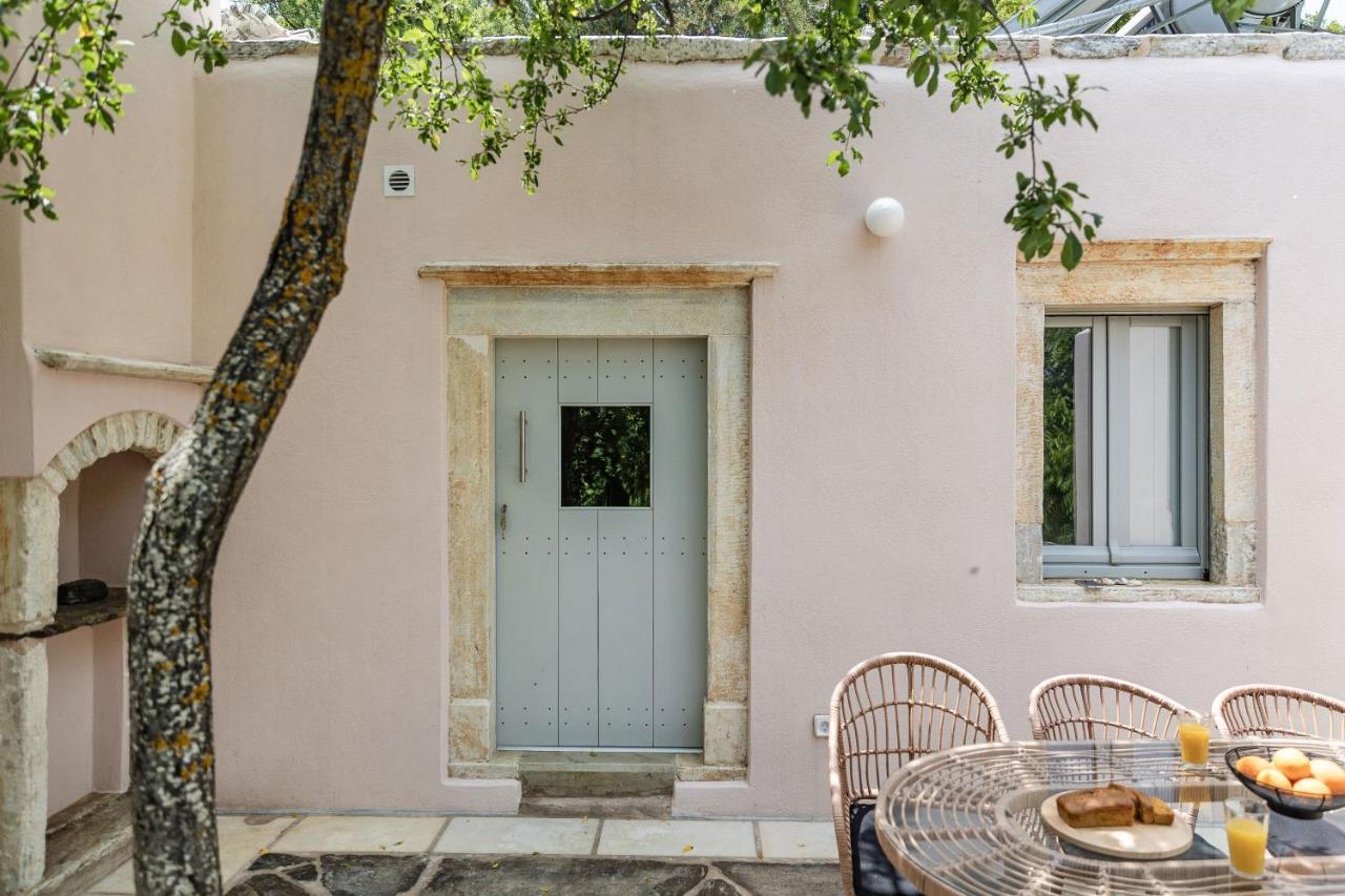 Serenity Village Aperathos Ngoại thất bức ảnh