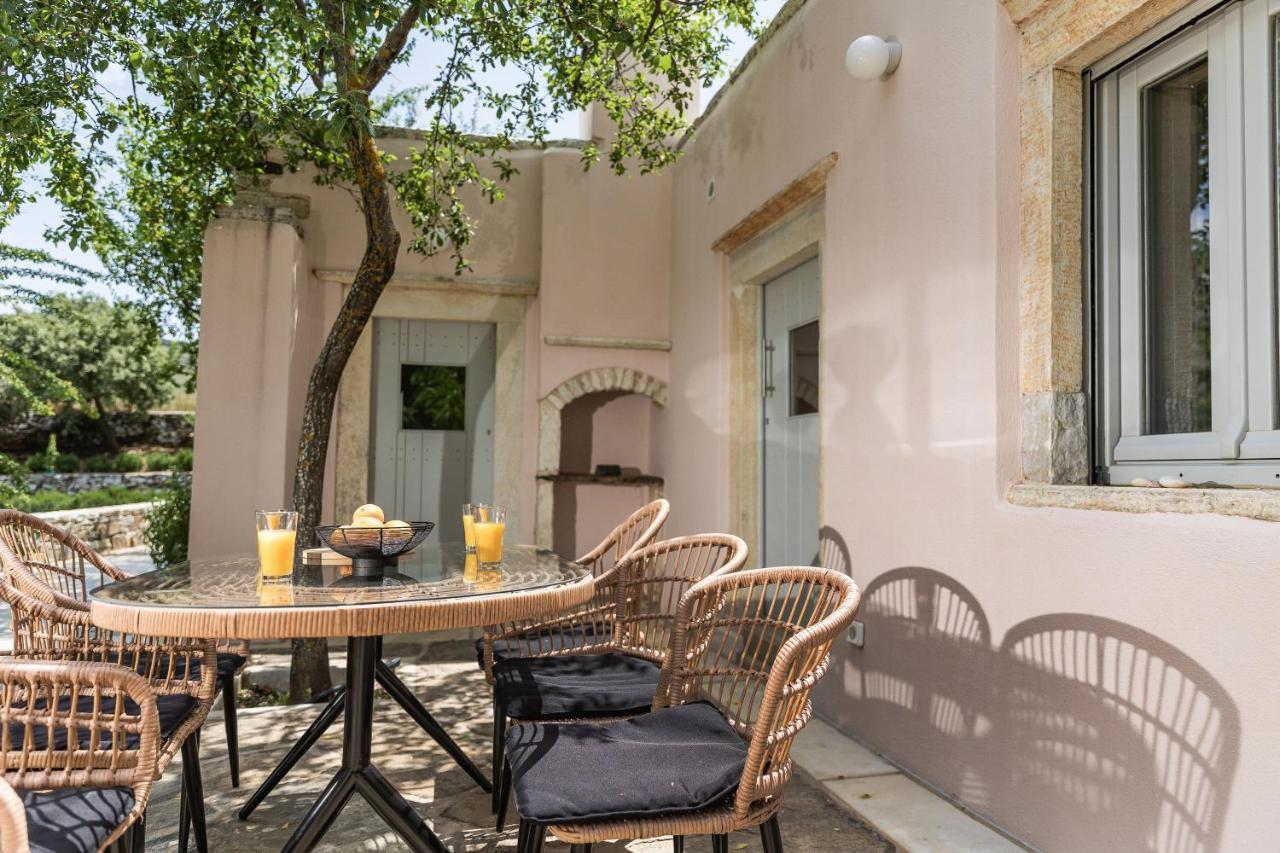 Serenity Village Aperathos Ngoại thất bức ảnh